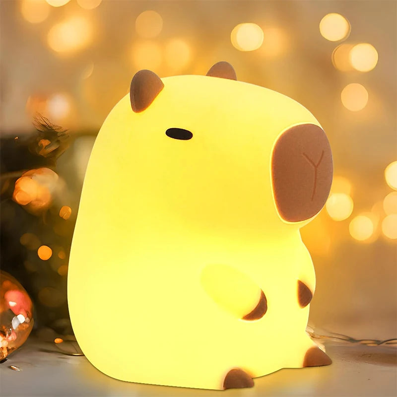 CapyLight Glow - Luz nocturna recargable de capibara para dormir