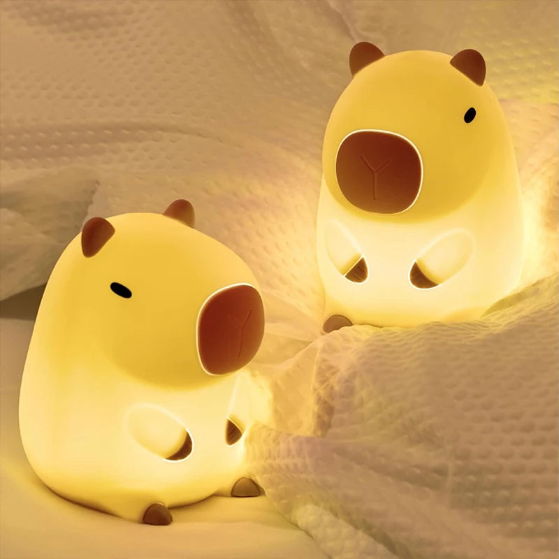 CapyLight Glow - Luz nocturna recargable de capibara para dormir